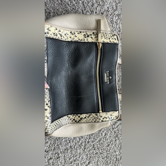 Kate Spade purse - Picture 3 of 4